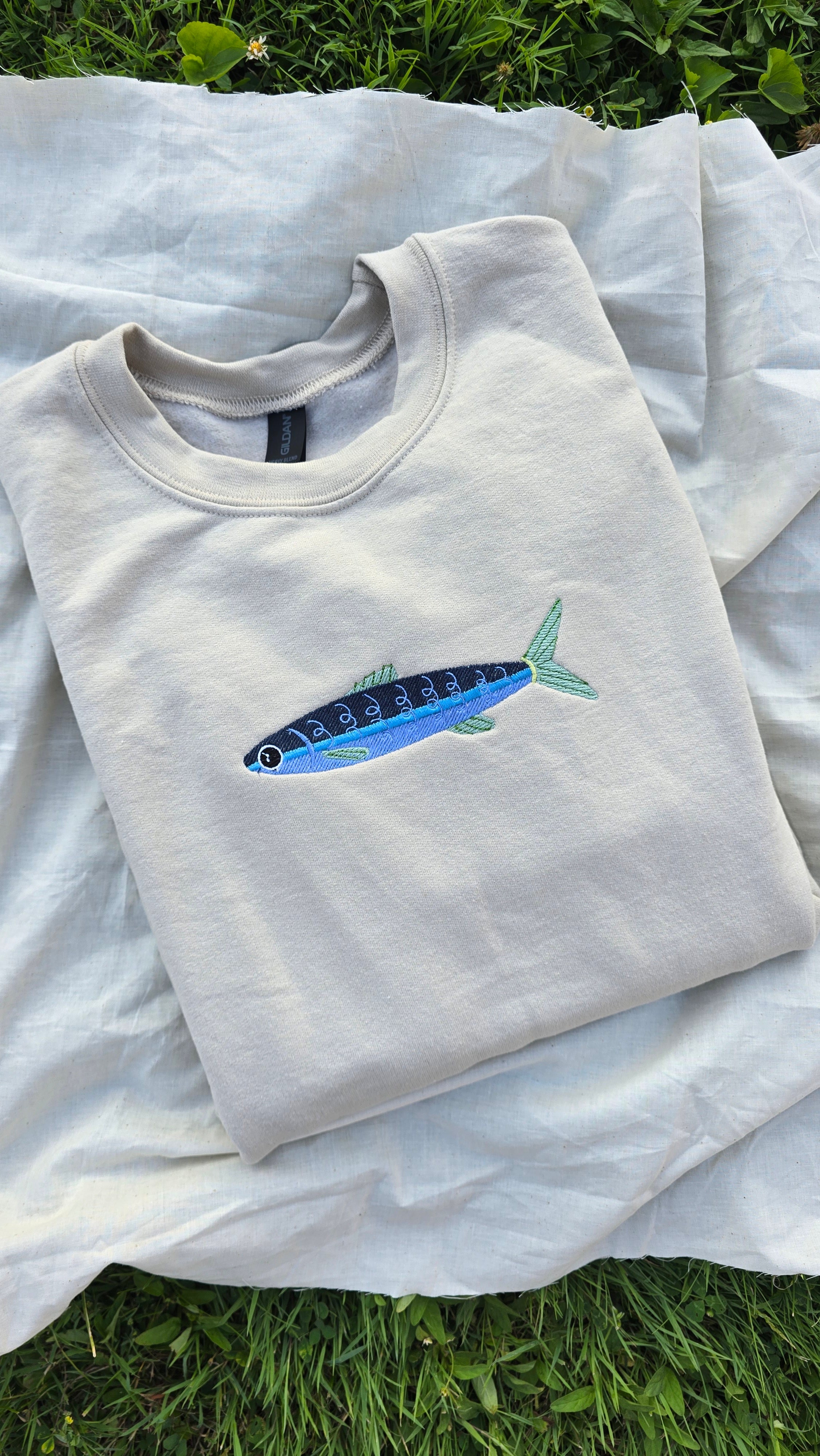 Fish 5 - Crewneck Sweatshirt